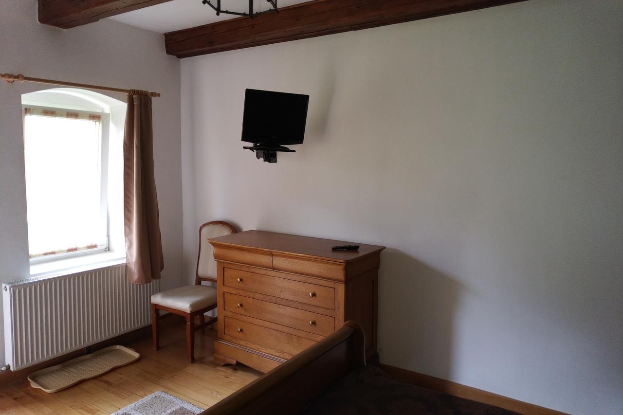 Cristian Inn Bagian luar foto