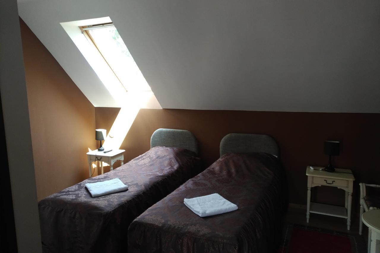 Cristian Inn Bagian luar foto