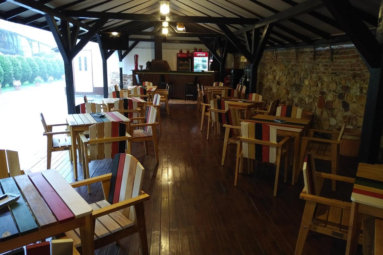 Cristian Inn Bagian luar foto